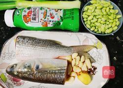 味美鲻鱼烧毛豆子的做法图解1