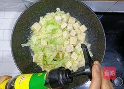 冻豆腐炖白菜的做法图解10