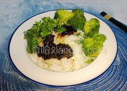 松茸牛肉酱拌面