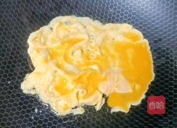 牛肉丸胡萝卜蛋炒饭的做法图解4