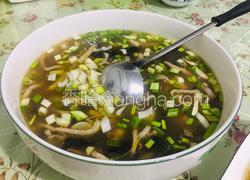 酸辣肉丝汤