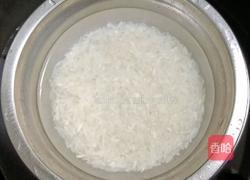 牛肉丸西兰花盖饭的做法图解2