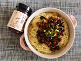 香菇黄豆酱米线