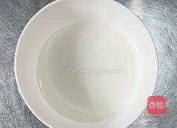【春季养生菜】春笋白灼肉丝的做法图解2