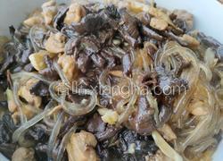 鸡肉炖蘑菇粉条
