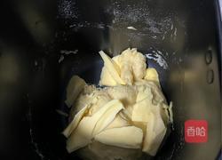 面包机版面包（美的 MM-TSC2010面包机）的做法图解3