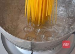 在家也能做的神仙意面！松露蒜油，简单快手，一口入魂！好吃舔盘的做法图解3