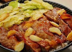 蒜香煎猪排：一场味蕾的狂欢盛宴