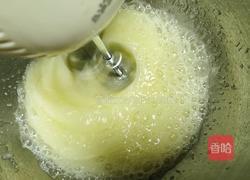 戚风蛋糕（8寸一个或者6寸两个）的做法图解9