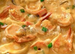 咸蛋黄虾仁豆腐汤