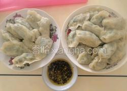 苜蓿鸡蛋饺子
