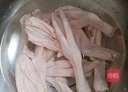 泡鸭脚的做法图解1