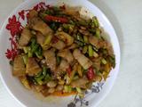 蒜苔炒五花肉的做法[图]