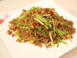 肉末香芹炒粉条的做法[图]