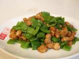青椒炒肉丁的做法[图]