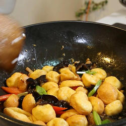 肉片口袋豆腐的做法[图]