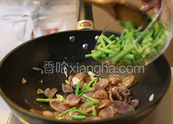 豆角炒腊肠
